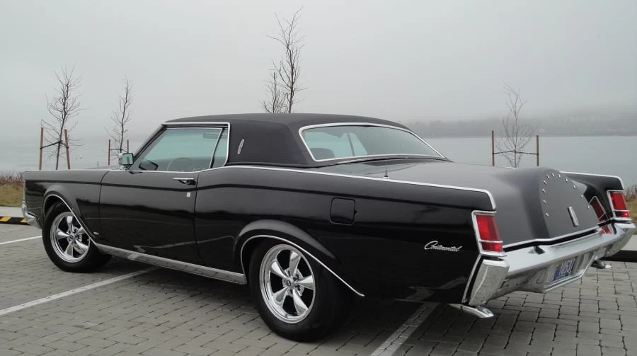 1971 Lincoln Continental Mark III - Image 2 of 7