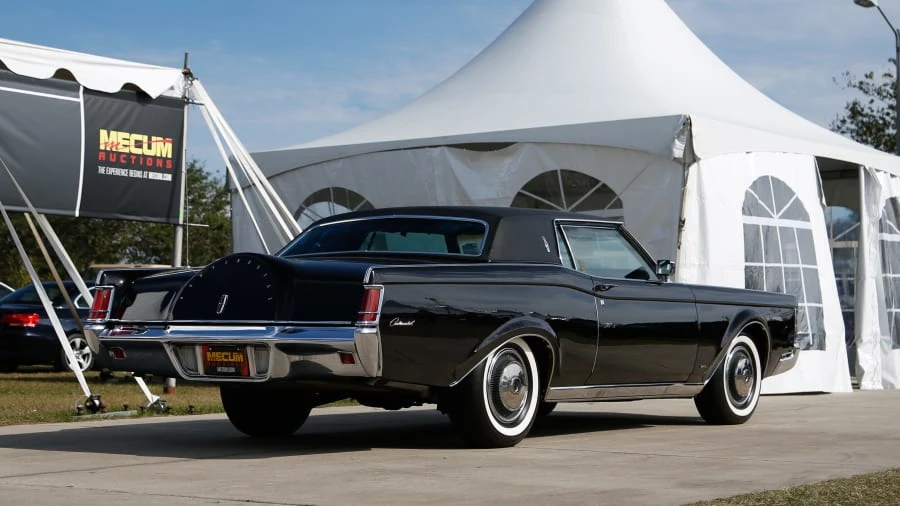 1971 Lincoln Continental Mark III - Image 3 of 8