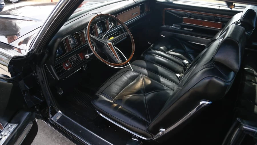1971 Lincoln Continental Mark III - Image 4 of 8