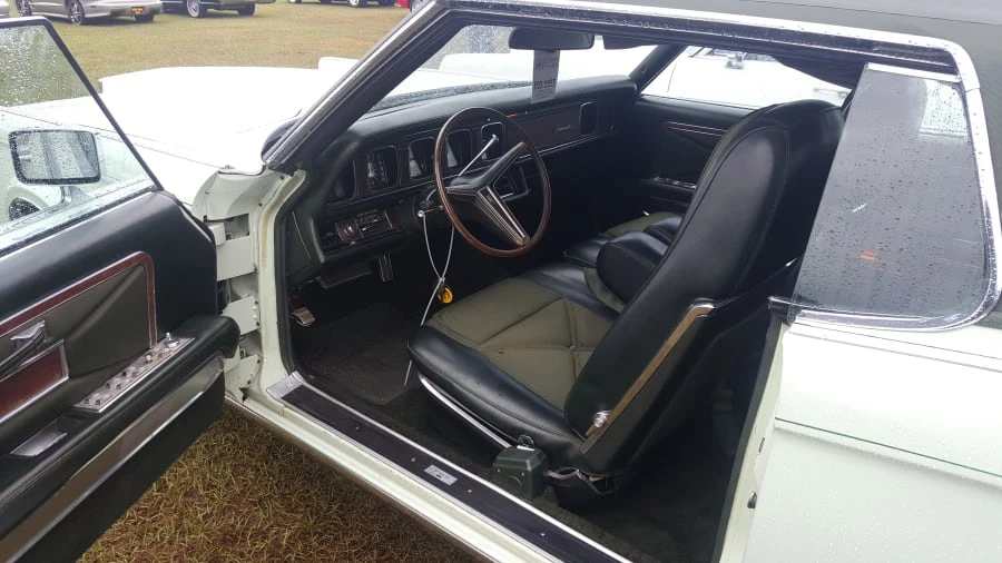 1971 Lincoln Continental Mark III - Image 3 of 3