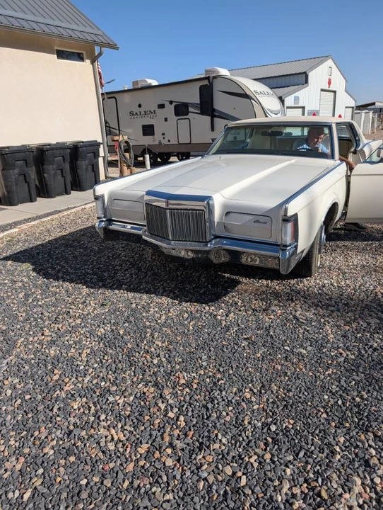 1971 Lincoln Continental Mark III - Image 3 of 6