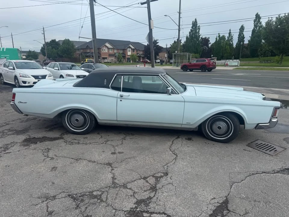 1971 Lincoln Continental Mark III - Image 9 of 10