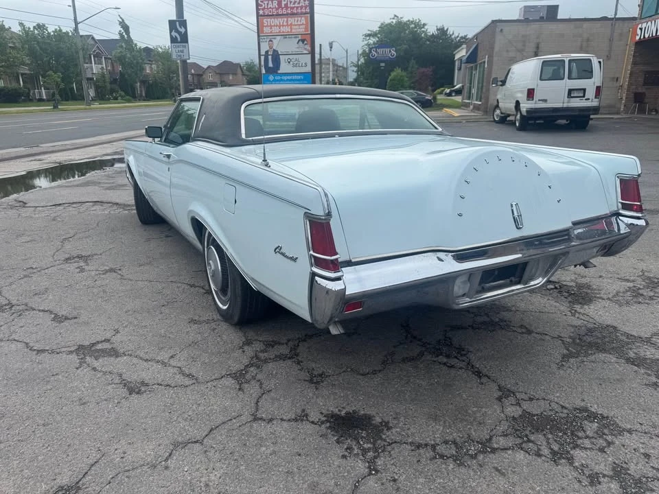 1971 Lincoln Continental Mark III - Image 6 of 10
