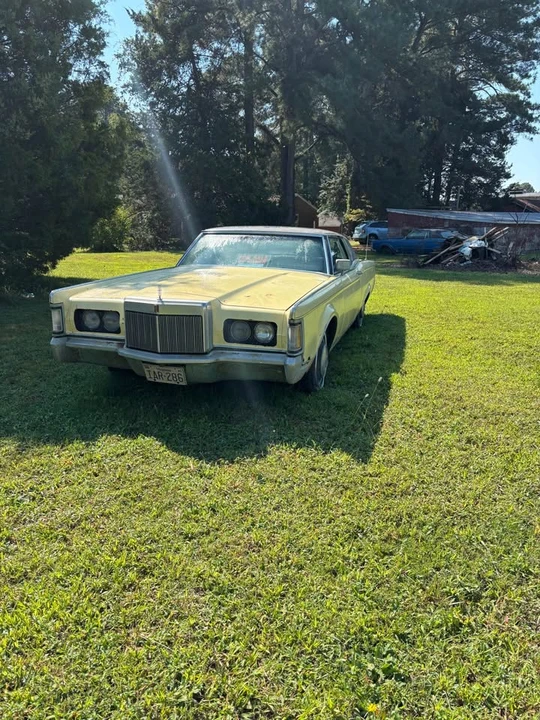 1971 Lincoln Continental Mark III - Image 3 of 20