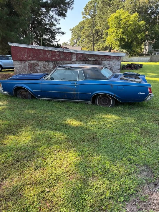 1971 Lincoln Continental Mark III - Image 15 of 20