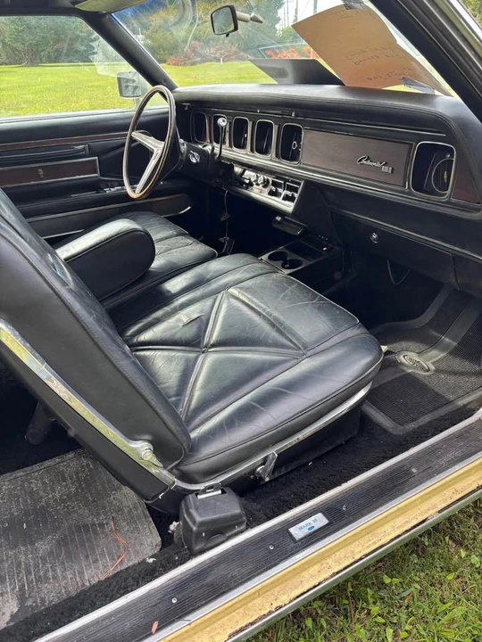 1971 Lincoln Continental Mark III - Image 4 of 20