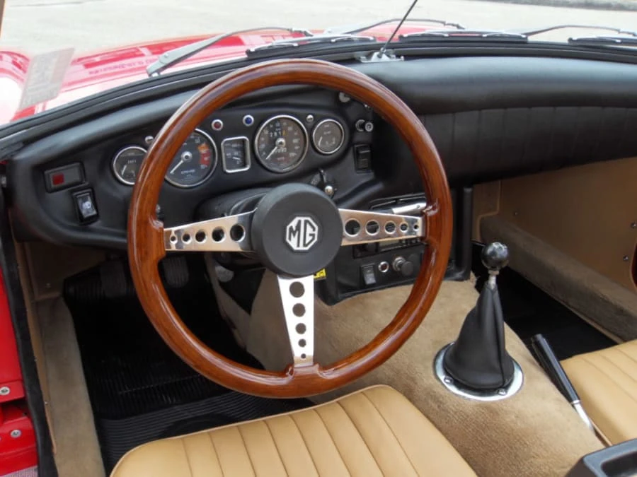1971 MG MGB Roadster - Image 5 of 6