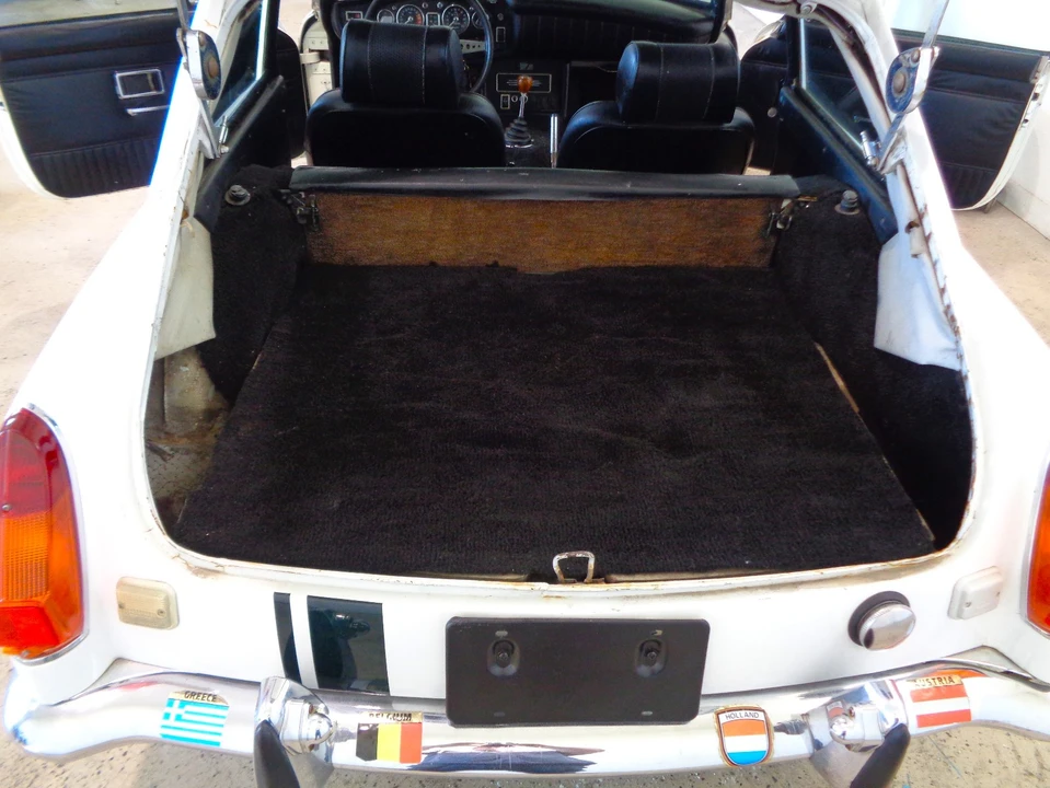 1971 MG MGB GT - Image 14 of 18
