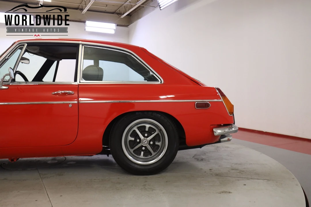 1971 MG MGB GT - Image 10 of 12
