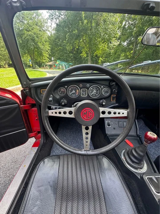 1971 MG MGB Roadster - Image 13 of 18