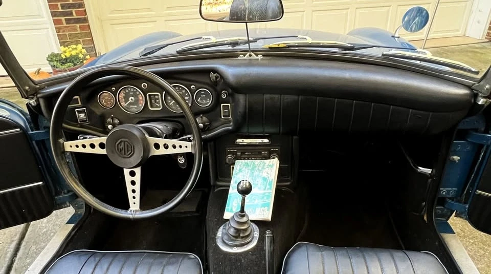 1971 MG MGB Roadster - Image 5 of 11