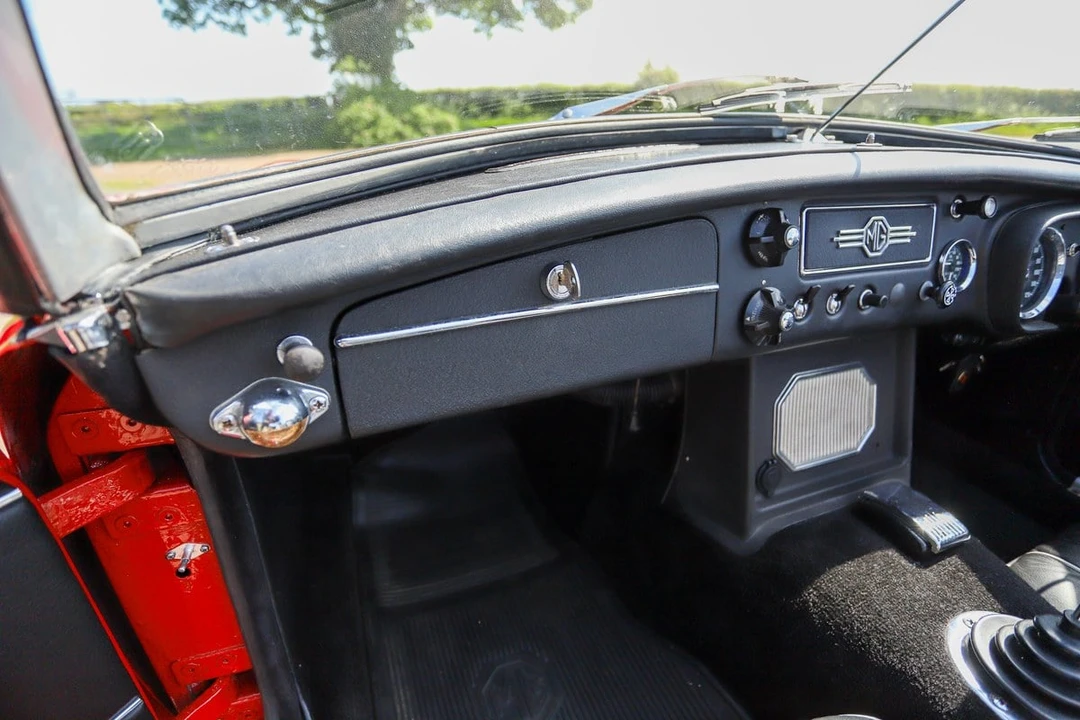 1971 MG MGB Roadster - Image 21 of 30