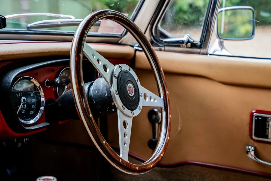 1972 MG MGB Roadster - Image 19 of 30
