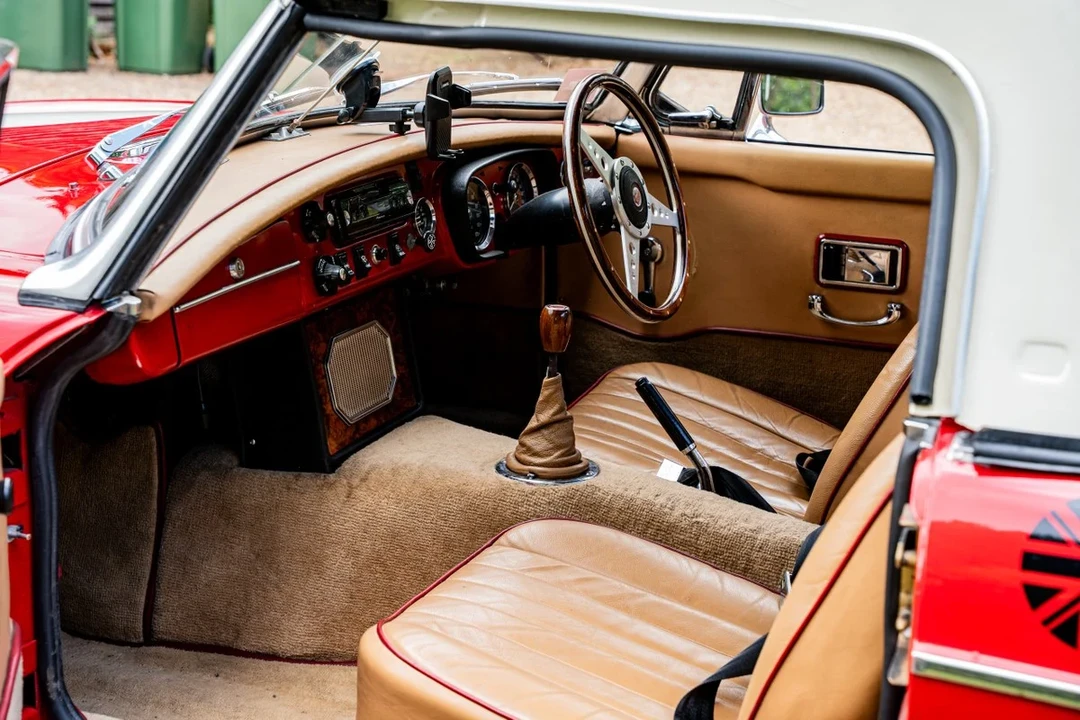 1972 MG MGB Roadster - Image 2 of 30