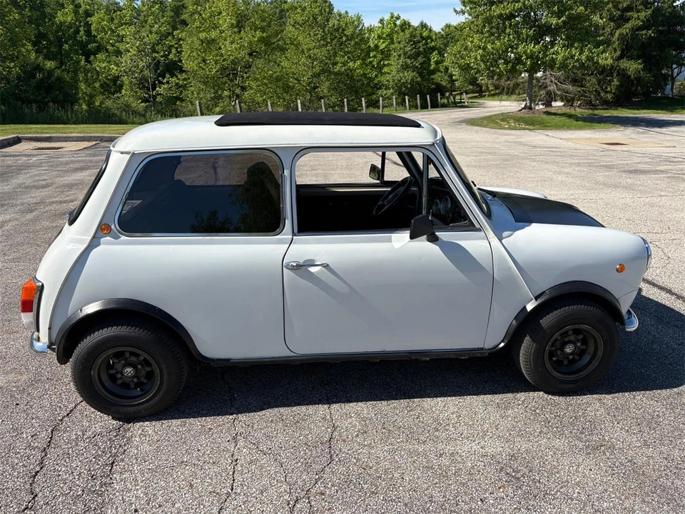 1971 Mini Mini Mark III - Image 14 of 31