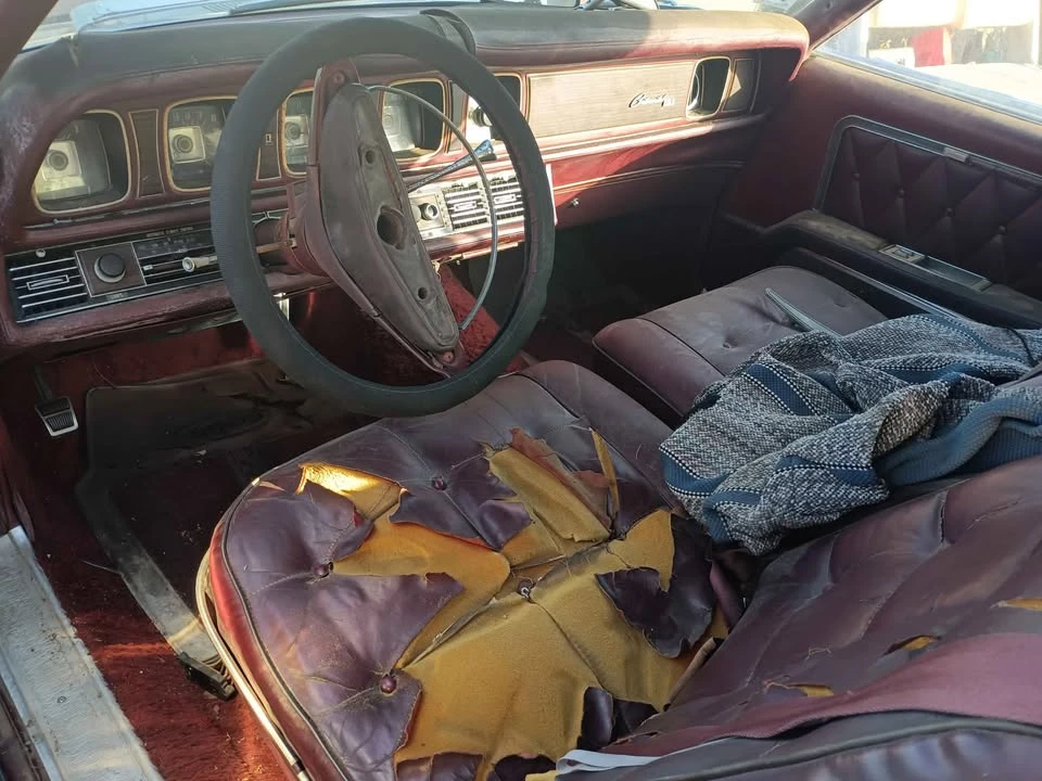 1971 Lincoln Continental Mark III - Image 4 of 7