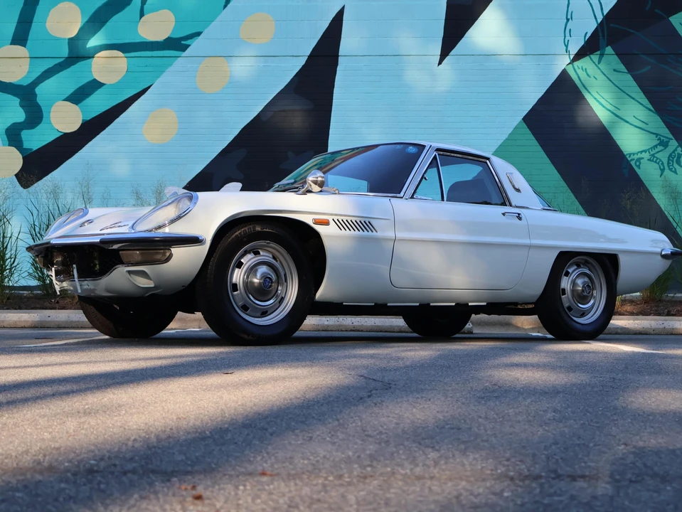 1971 Mazda L10A/L10B Cosmo - Image 4 of 31