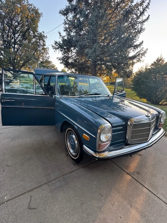 1971 Mercedes-Benz W114 & W115 - Image 18 of 21