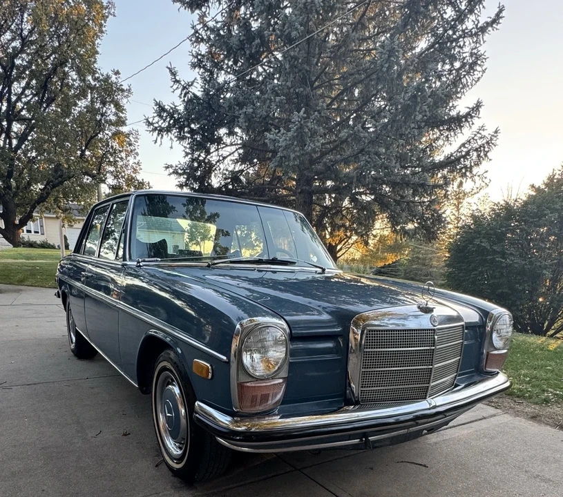 1971 Mercedes-Benz W114 & W115 - Image 21 of 21