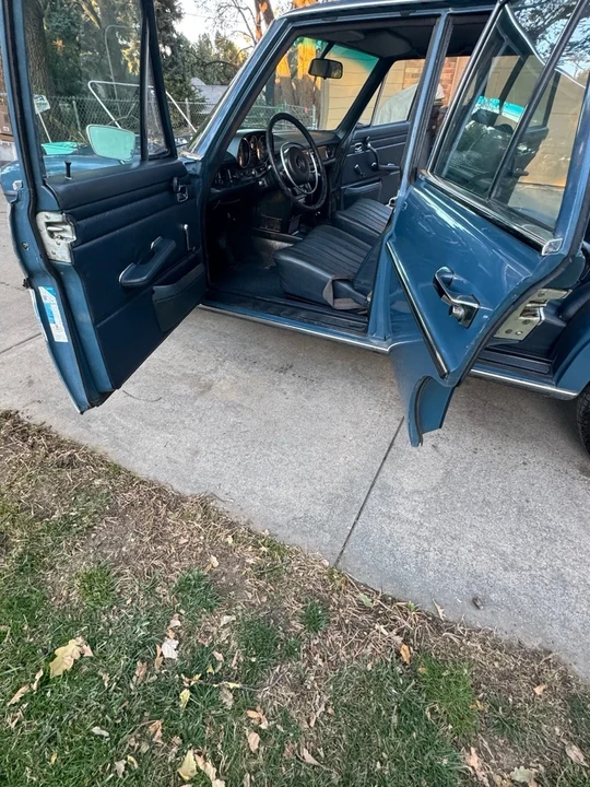 1971 Mercedes-Benz W114 & W115 - Image 20 of 21