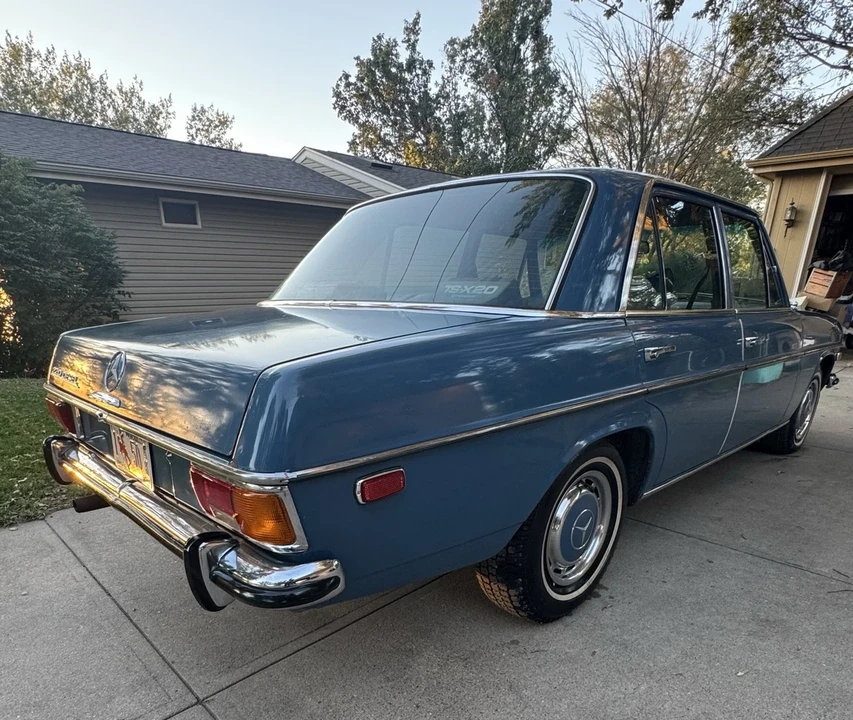 1971 Mercedes-Benz W114 & W115 - Image 7 of 21