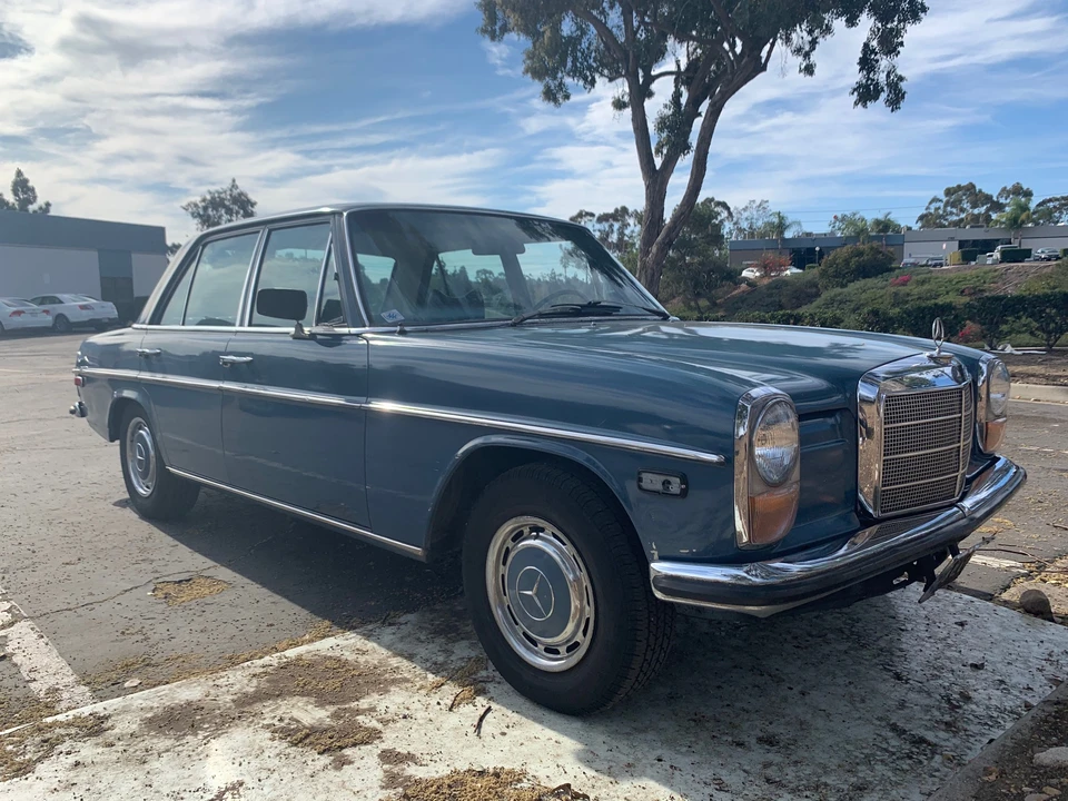 1971 Mercedes-Benz W114 & W115 - Image 23 of 31