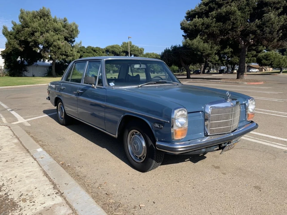 1971 Mercedes-Benz W114 & W115 - Image 19 of 31