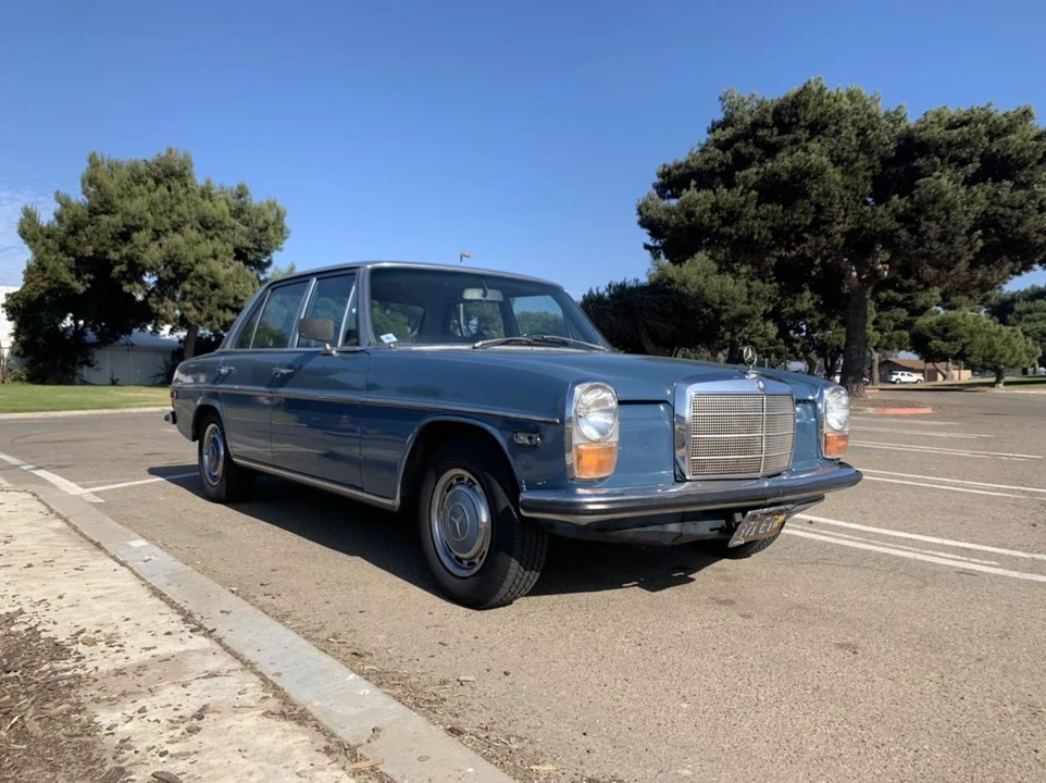1971 Mercedes-Benz W114 & W115 - Image 20 of 31