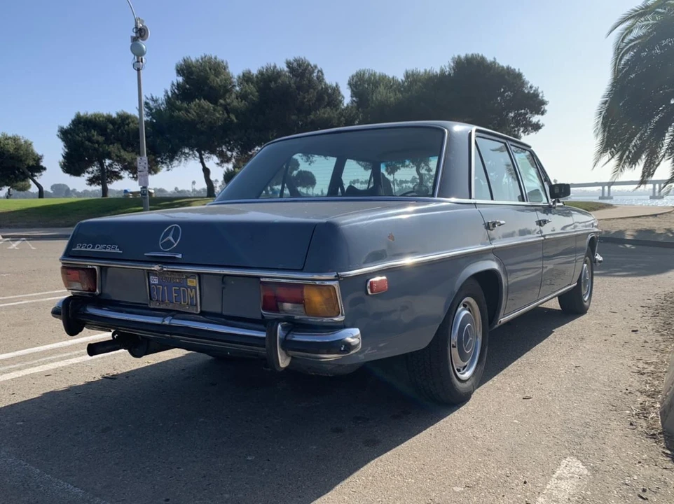 1971 Mercedes-Benz W114 & W115 - Image 29 of 31