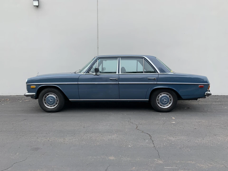 1971 Mercedes-Benz W114 & W115 - Image 14 of 31
