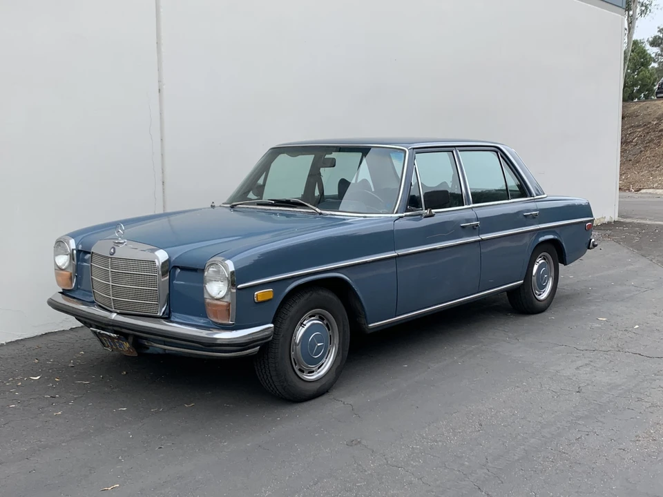 1971 Mercedes-Benz W114 & W115 - Image 15 of 31