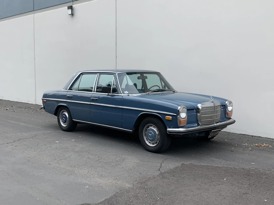 1971 Mercedes-Benz W114 & W115 - Image 7 of 31