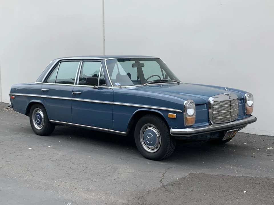1971 Mercedes-Benz W114 & W115 - Image 8 of 31