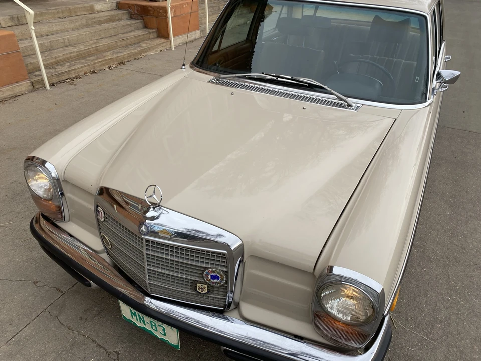 1971 Mercedes-Benz W114 & W115 - Image 24 of 31