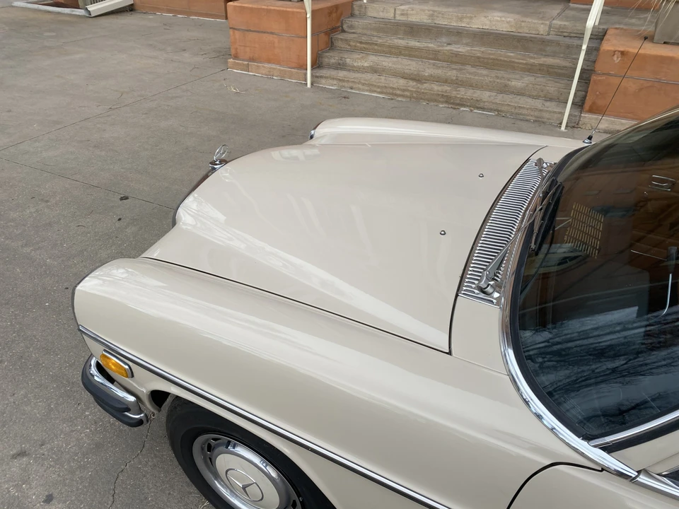 1971 Mercedes-Benz W114 & W115 - Image 29 of 31