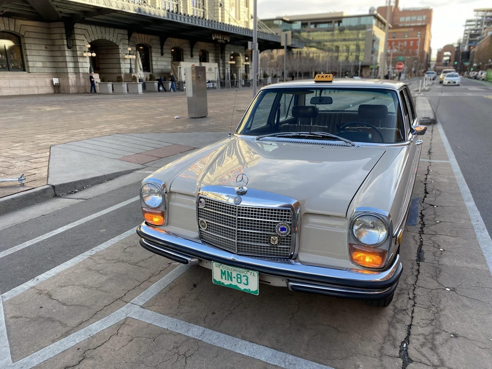 1971 Mercedes-Benz W114 & W115 - Image 4 of 31
