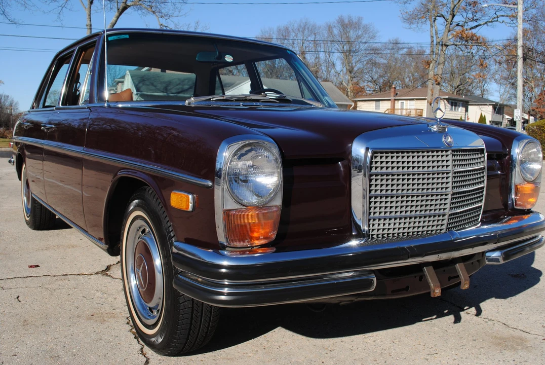 1971 Mercedes-Benz W114 & W115 - Image 3 of 31