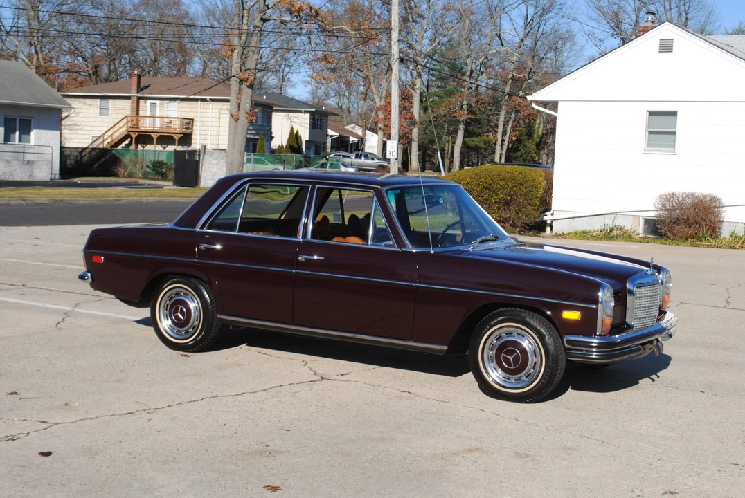 1971 Mercedes-Benz W114 & W115 - Image 7 of 31