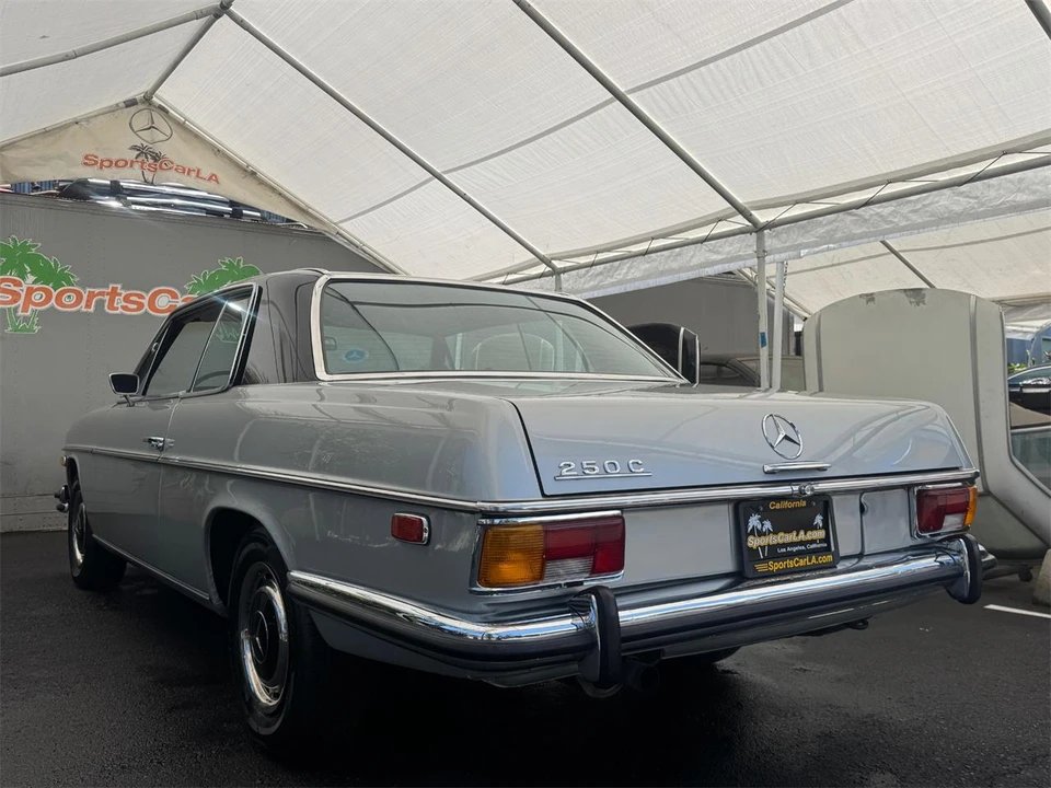 1971 Mercedes-Benz W114 & W115 - Image 9 of 31