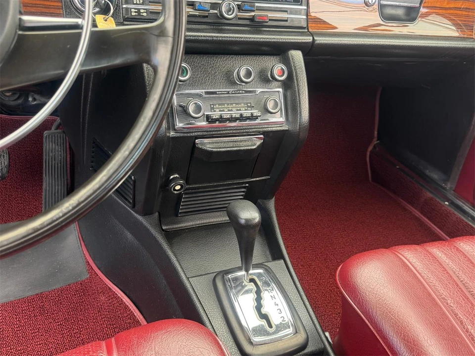 1971 Mercedes-Benz W114 & W115 - Image 27 of 31