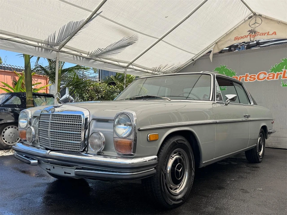 1971 Mercedes-Benz W114 & W115 - Image 2 of 31