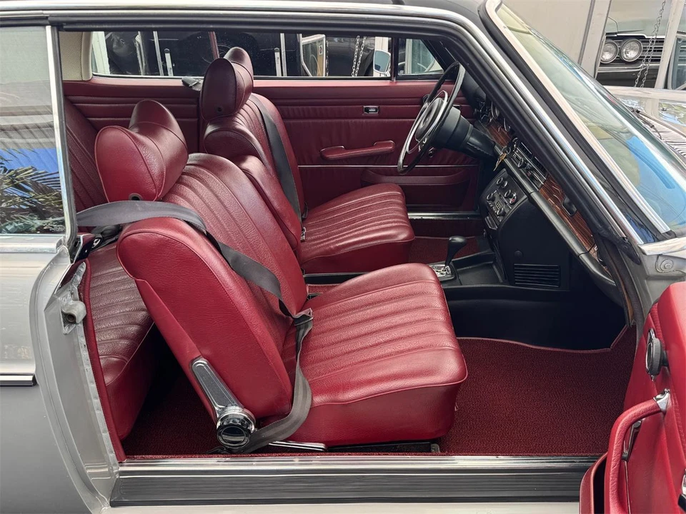 1971 Mercedes-Benz W114 & W115 - Image 15 of 31