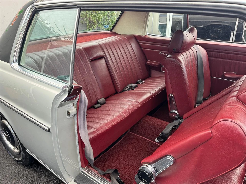 1971 Mercedes-Benz W114 & W115 - Image 17 of 31
