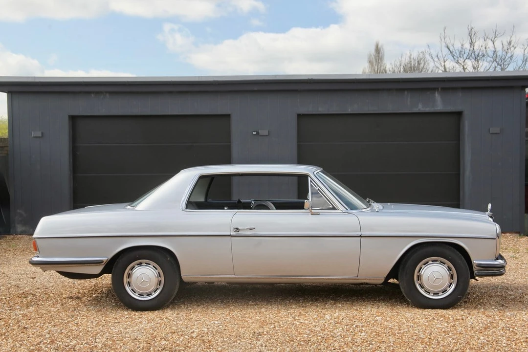 1971 Mercedes-Benz W114 & W115 - Image 17 of 30