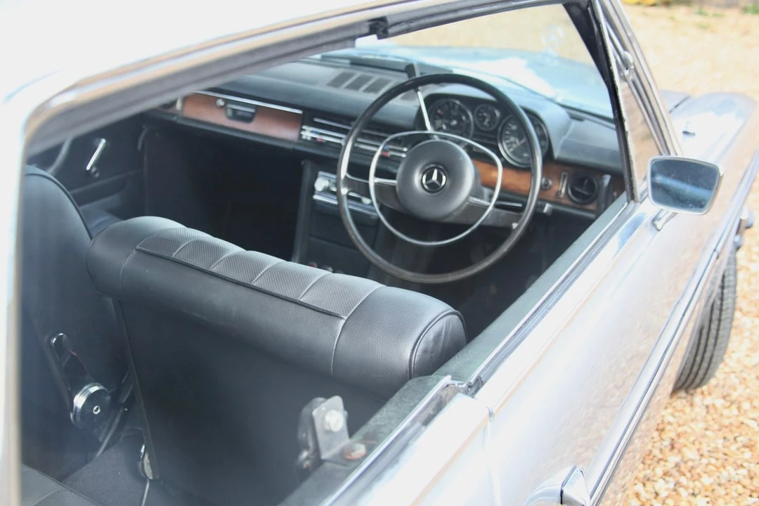 1971 Mercedes-Benz W114 & W115 - Image 4 of 30