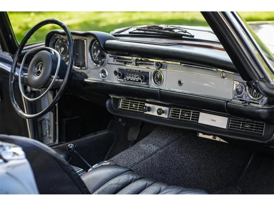 1971 Mercedes-Benz W108 & W109 - Image 27 of 31