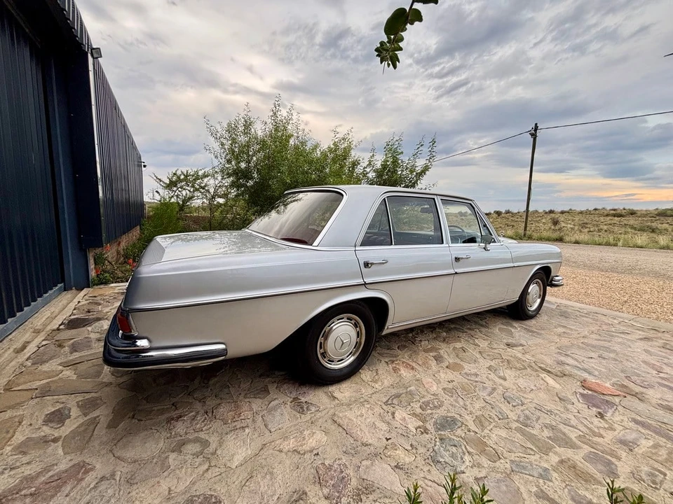 1971 Mercedes-Benz W108 & W109 - Image 8 of 31