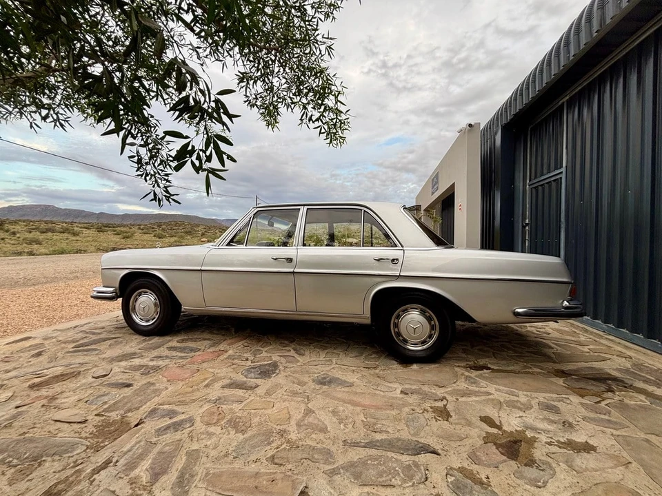 1971 Mercedes-Benz W108 & W109 - Image 16 of 31