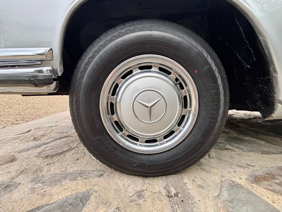 1971 Mercedes-Benz W108 & W109 - Image 27 of 31