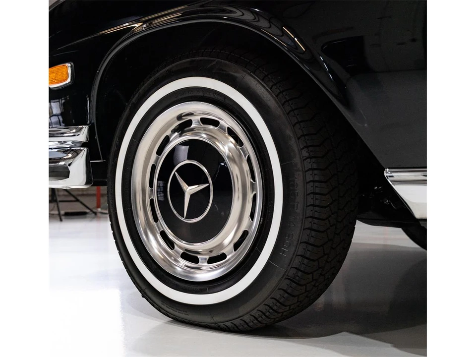 1971 Mercedes-Benz W108 & W109 - Image 14 of 31
